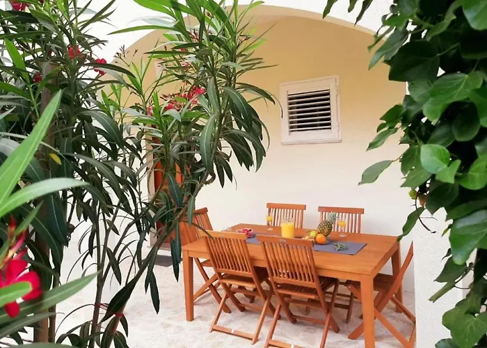 Apartments Lemon